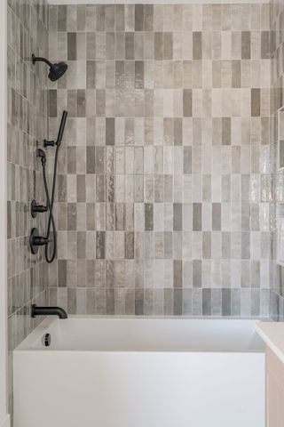 11 Lothrop St 11, Boston, MA 02135
