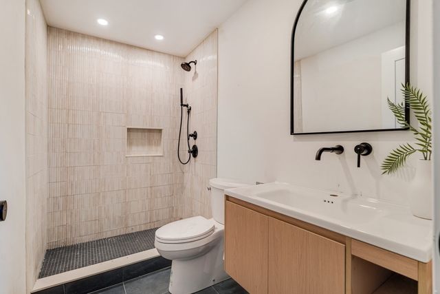 11 Lothrop St 11, Boston, MA 02135