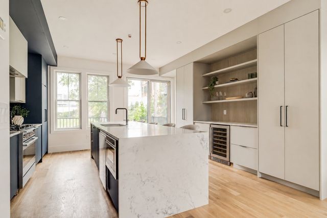 11 Lothrop St 11, Boston, MA 02135