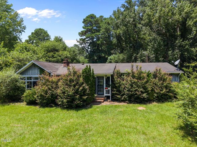 9640 Holly Springs Road, Apex, NC 27539