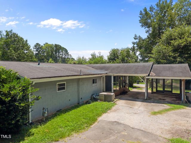 9640 Holly Springs Road, Apex, NC 27539