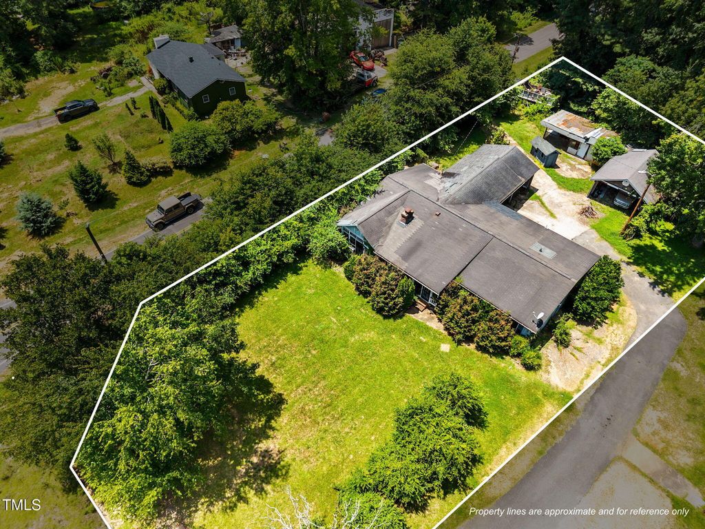 9640 Holly Springs Road, Apex, NC 27539