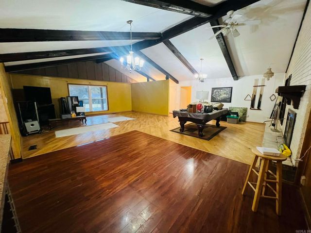 100 Foxwood Drive, Jacksonville, AR 72076