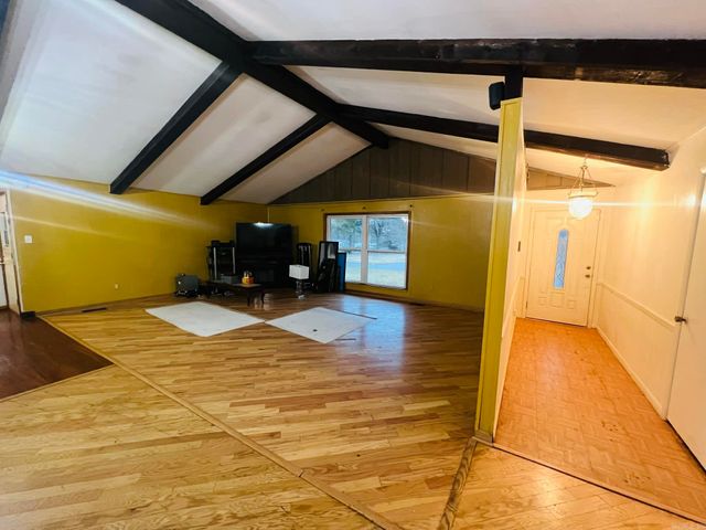 100 Foxwood Drive, Jacksonville, AR 72076