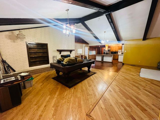 100 Foxwood Drive, Jacksonville, AR 72076