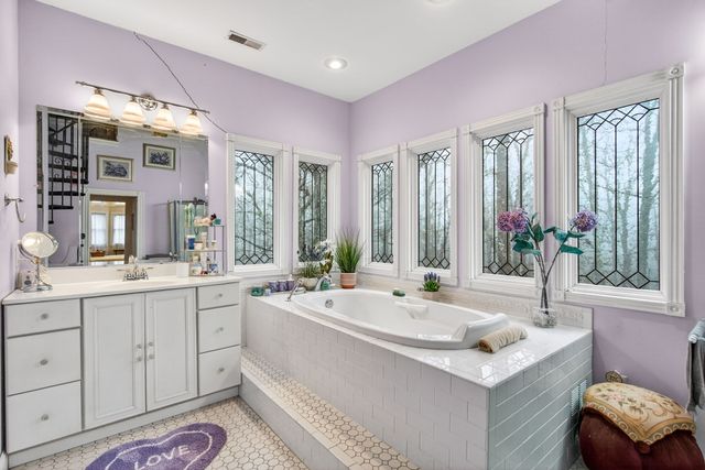 10739 Monterey Hwy, Monterey, TN 38574