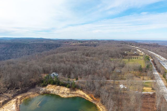 10739 Monterey Hwy, Monterey, TN 38574