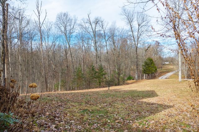 10739 Monterey Hwy, Monterey, TN 38574