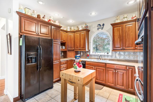 10739 Monterey Hwy, Monterey, TN 38574