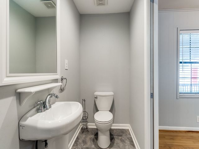 10858 Cassandra Way, Dallas, TX 75228