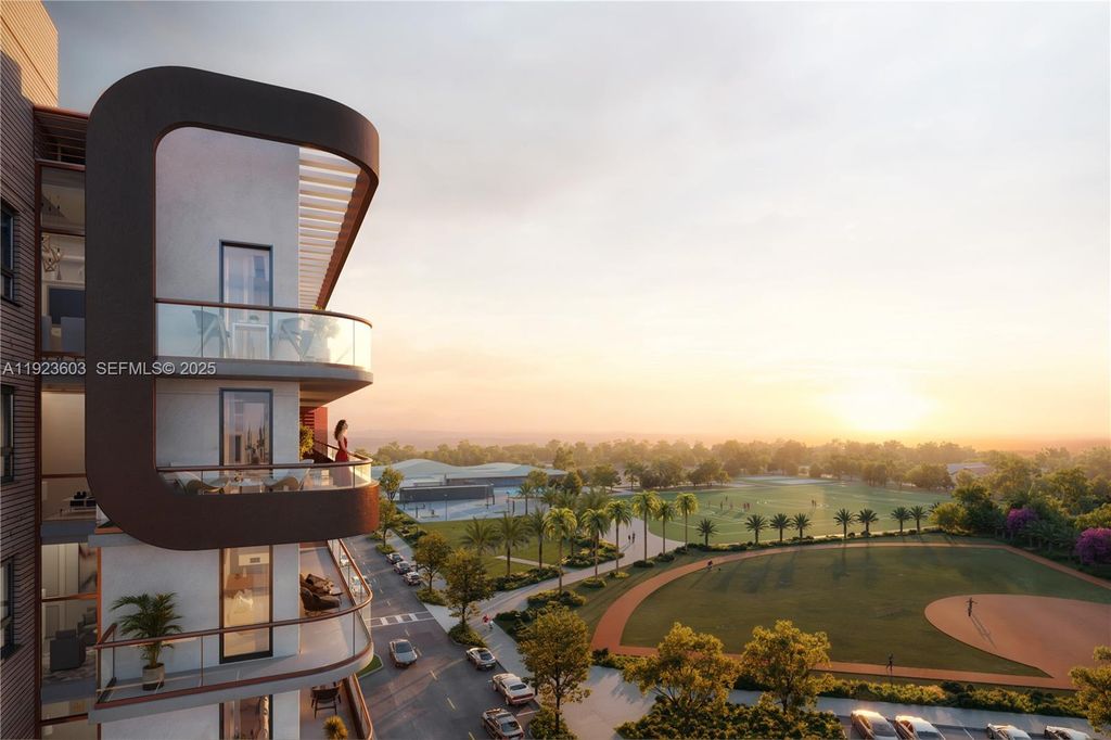 218 SE 7th St 513, Hallandale Beach, FL 33009