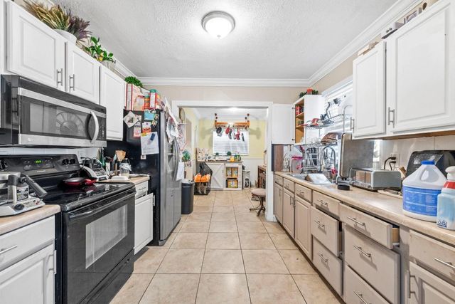 3141 N 73rd Avenue, Hollywood, FL 33024