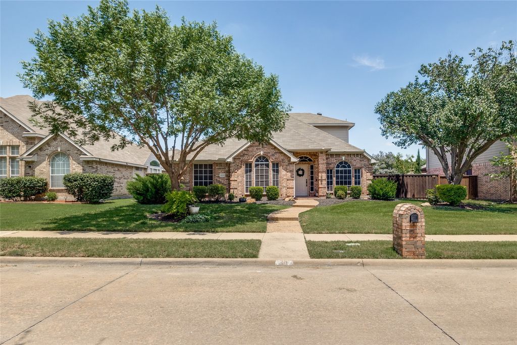 9800 Adolphus Drive, Frisco, TX 75035