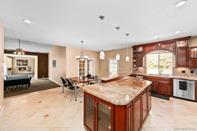 2389 Victoria Circle, Alpine, CA 91901