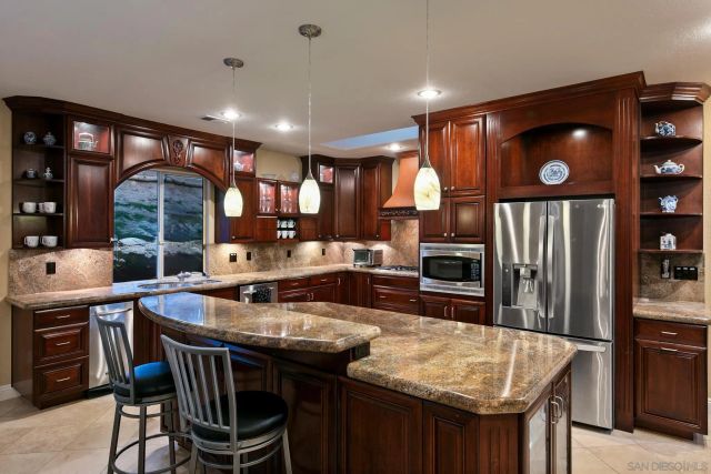 2389 Victoria Circle, Alpine, CA 91901