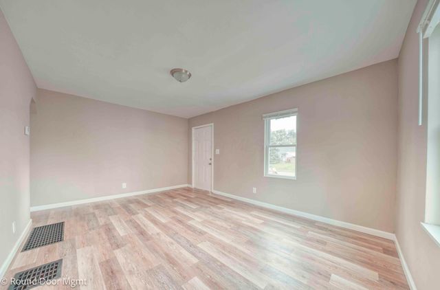 2339 Joyce Avenue, Columbus, OH 43211