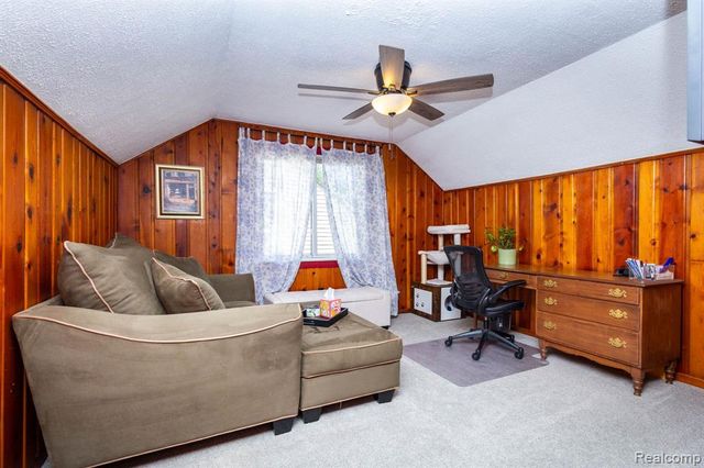 15632 Leona Drive, Redford, MI 48239