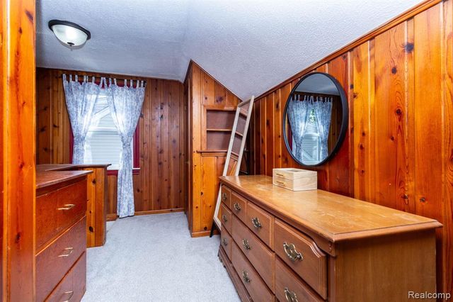 15632 Leona Drive, Redford, MI 48239