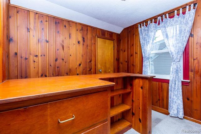 15632 Leona Drive, Redford, MI 48239