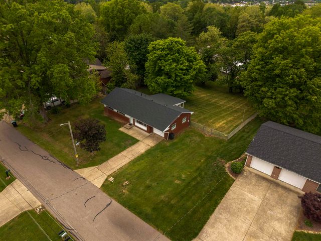 114 Oakwood Estate, Scott Depot, WV 25560