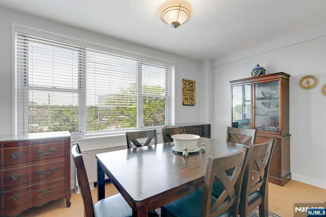 2100 Linwood Avenue 3S, Fort Lee, NJ 07024