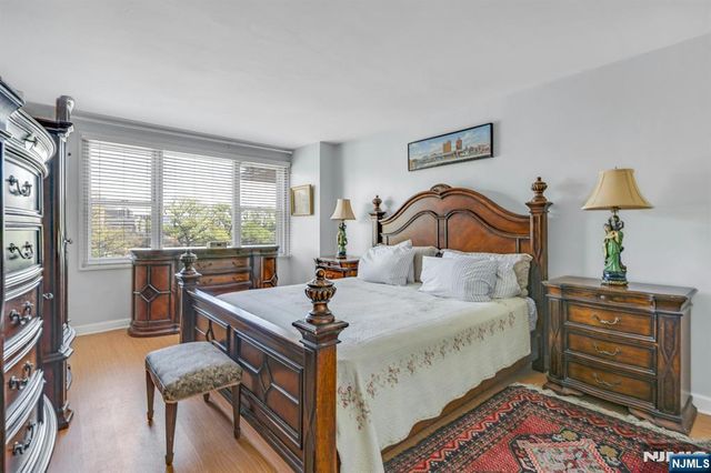 2100 Linwood Avenue 3S, Fort Lee, NJ 07024