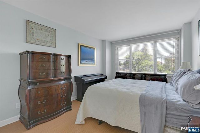 2100 Linwood Avenue 3S, Fort Lee, NJ 07024