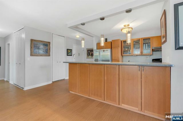 2100 Linwood Avenue 3S, Fort Lee, NJ 07024