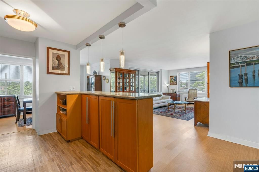 2100 Linwood Avenue 3S, Fort Lee, NJ 07024