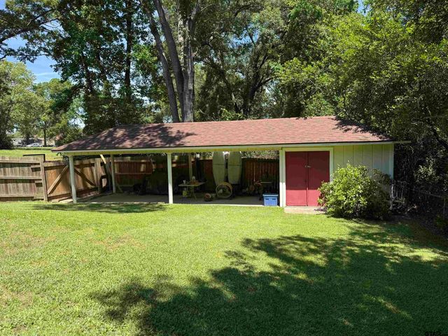 104 Meadowlark Circle, Frankston, TX 75763