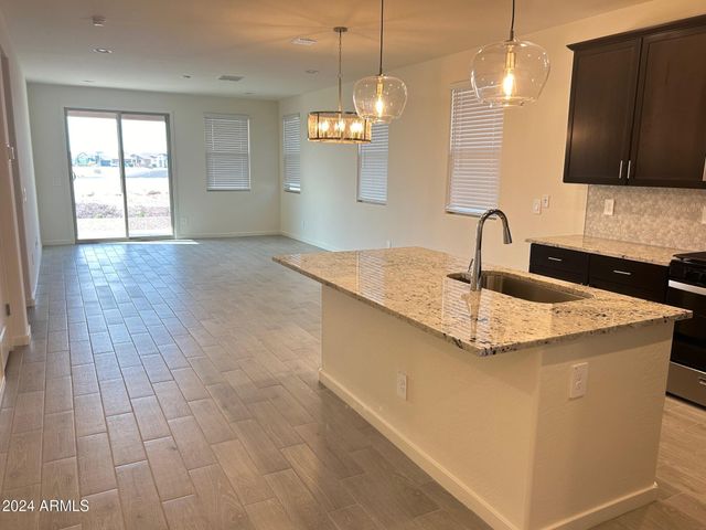 20520 N Candlelight Road, Maricopa, AZ 85138