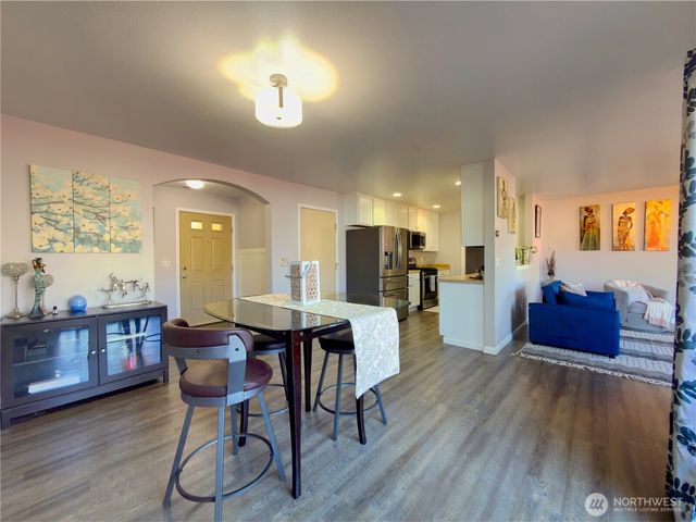 1823 E 43rd Street, Tacoma, WA 98404