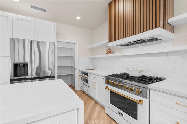 7422 valaho, Tujunga, CA 91042