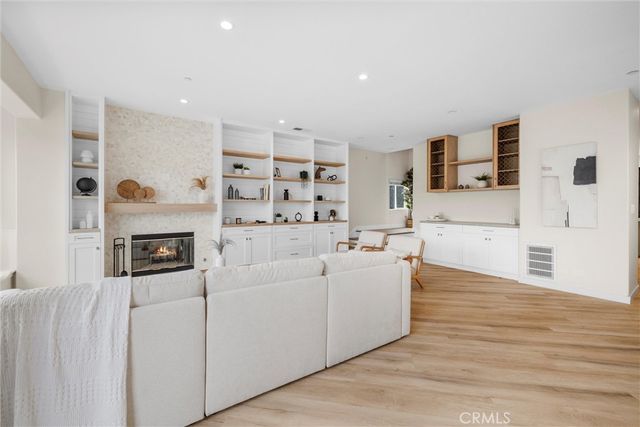 7422 valaho, Tujunga, CA 91042