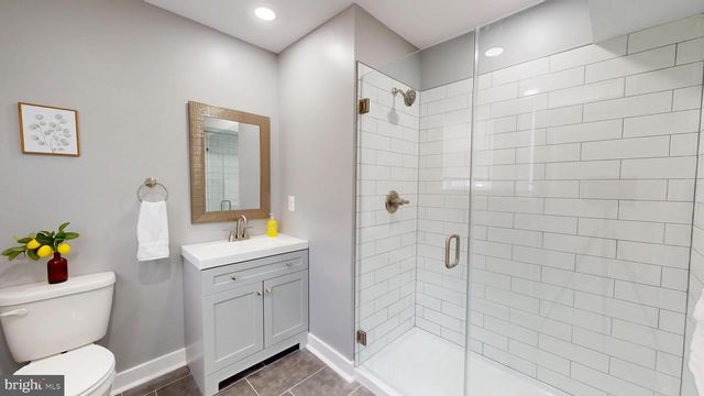 3301 CEDARHURST RD, Baltimore, MD 21214