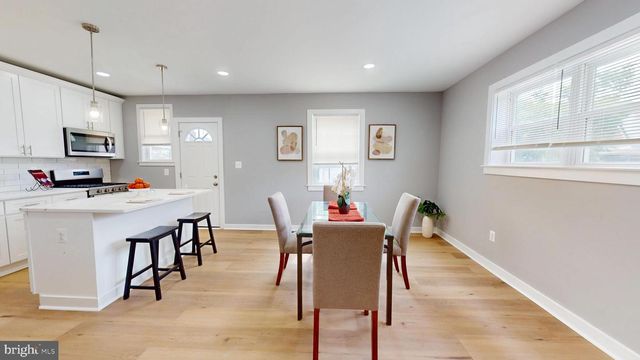 3301 CEDARHURST RD, Baltimore, MD 21214