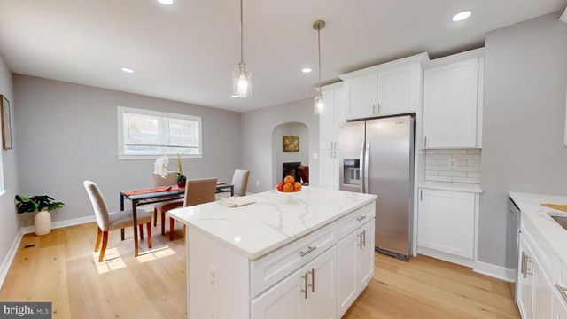 3301 CEDARHURST RD, Baltimore, MD 21214