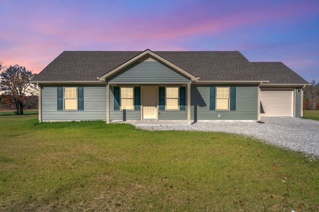 1563 Paynes Church Rd, Winchester, TN 37398