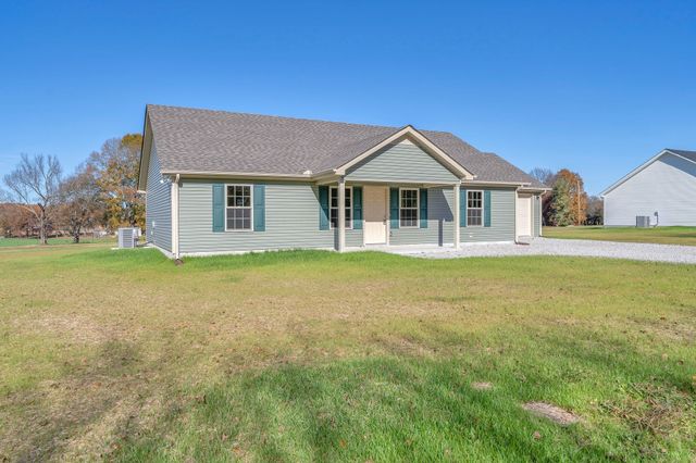 1563 Paynes Church Rd, Winchester, TN 37398