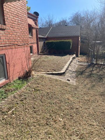 1009 W Delaware Avenue, Vinita, OK 74301