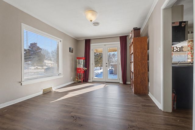 1009 W Delaware Avenue, Vinita, OK 74301