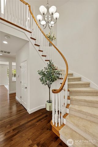 813 275th Place SE, Sammamish, WA 98075