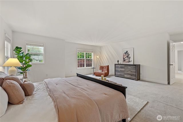 813 275th Place SE, Sammamish, WA 98075