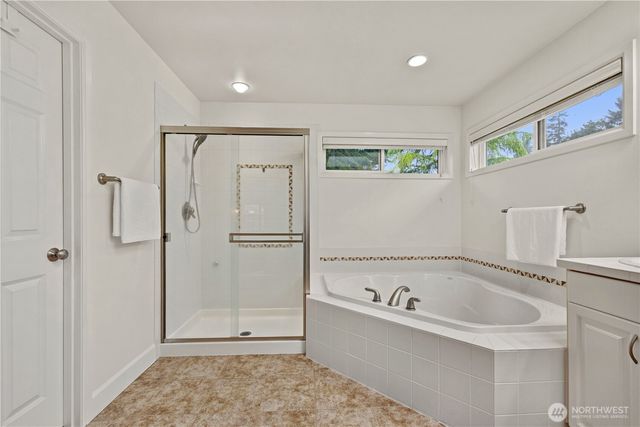 813 275th Place SE, Sammamish, WA 98075