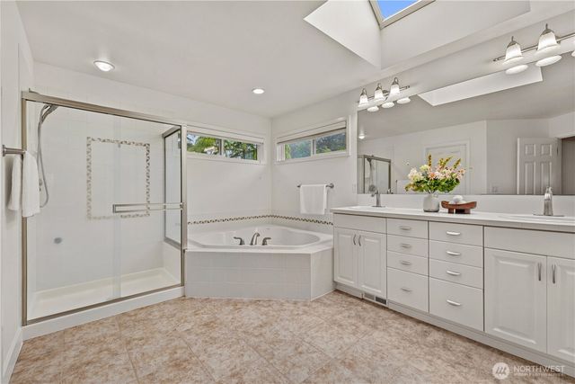 813 275th Place SE, Sammamish, WA 98075
