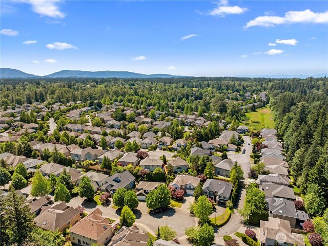 813 275th Place SE, Sammamish, WA 98075