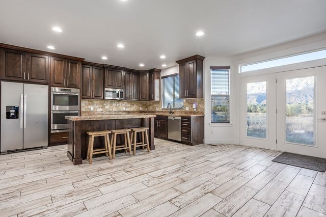 92 N EDEN WAY, Vineyard, UT 84059