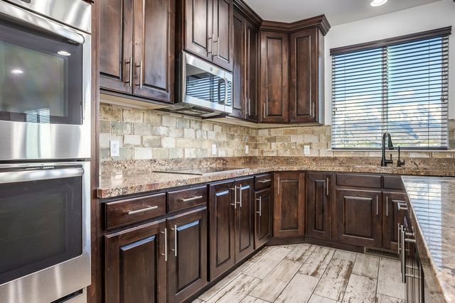 92 N EDEN WAY, Vineyard, UT 84059