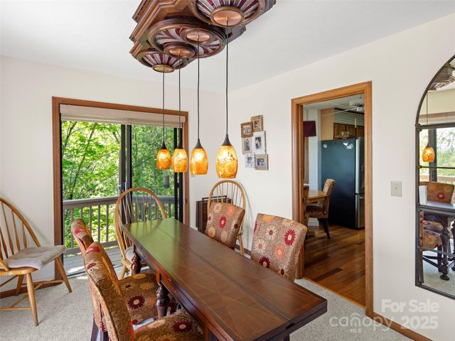 167 Country Ridge Road, Laurel Park, NC 28739