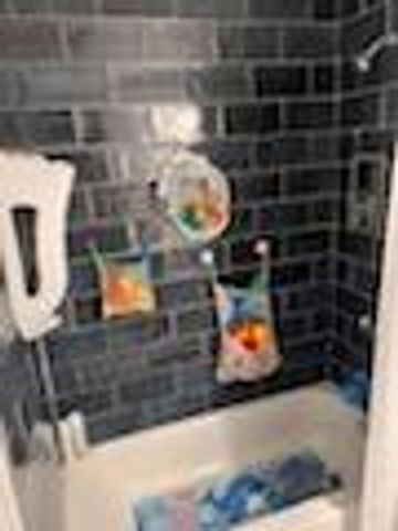 2220 NE 68th Street 1023, Fort Lauderdale, FL 33308